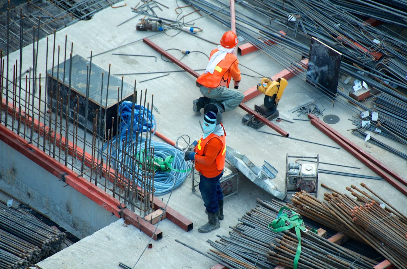 Construction and commercial debris cleanup